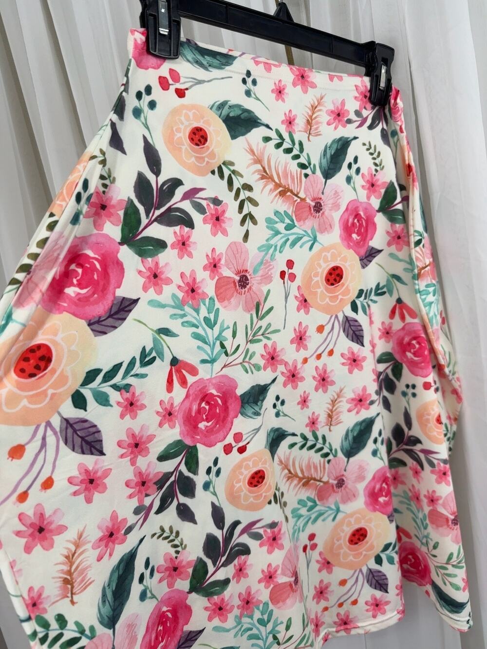 Bye Bye Calorie Multi-Use Floral Nursing Cover Car Seat Cover